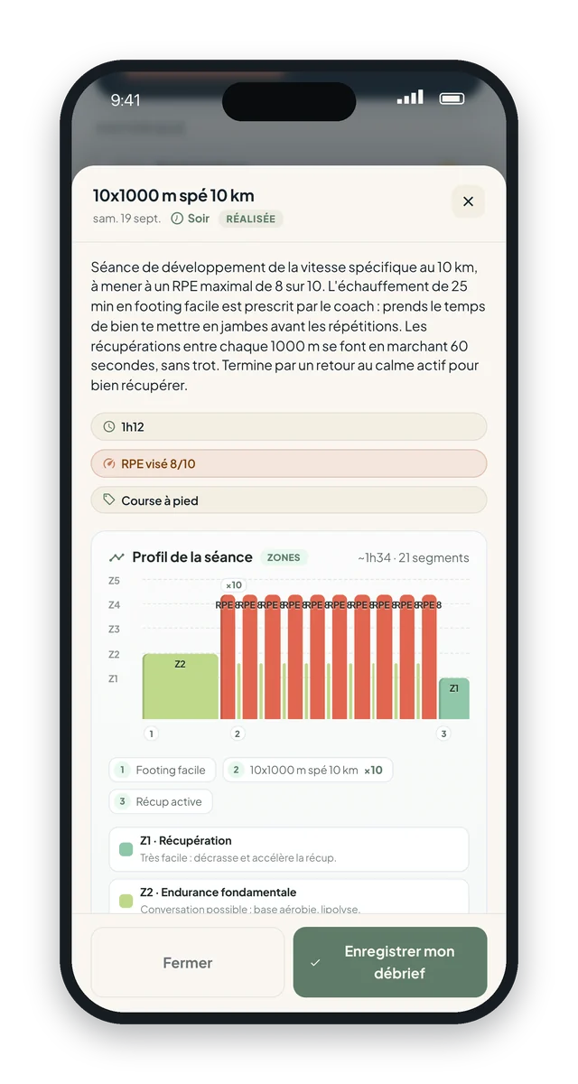 Fiche de séance dans l'app patient : 10 fois 1000 m spécifique 10 km, la consigne du coach, RPE visé 8 sur 10, et le profil avec l'échauffement en zone 2 puis dix répétitions.